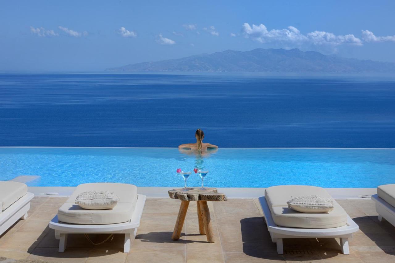 Lia Mykonos